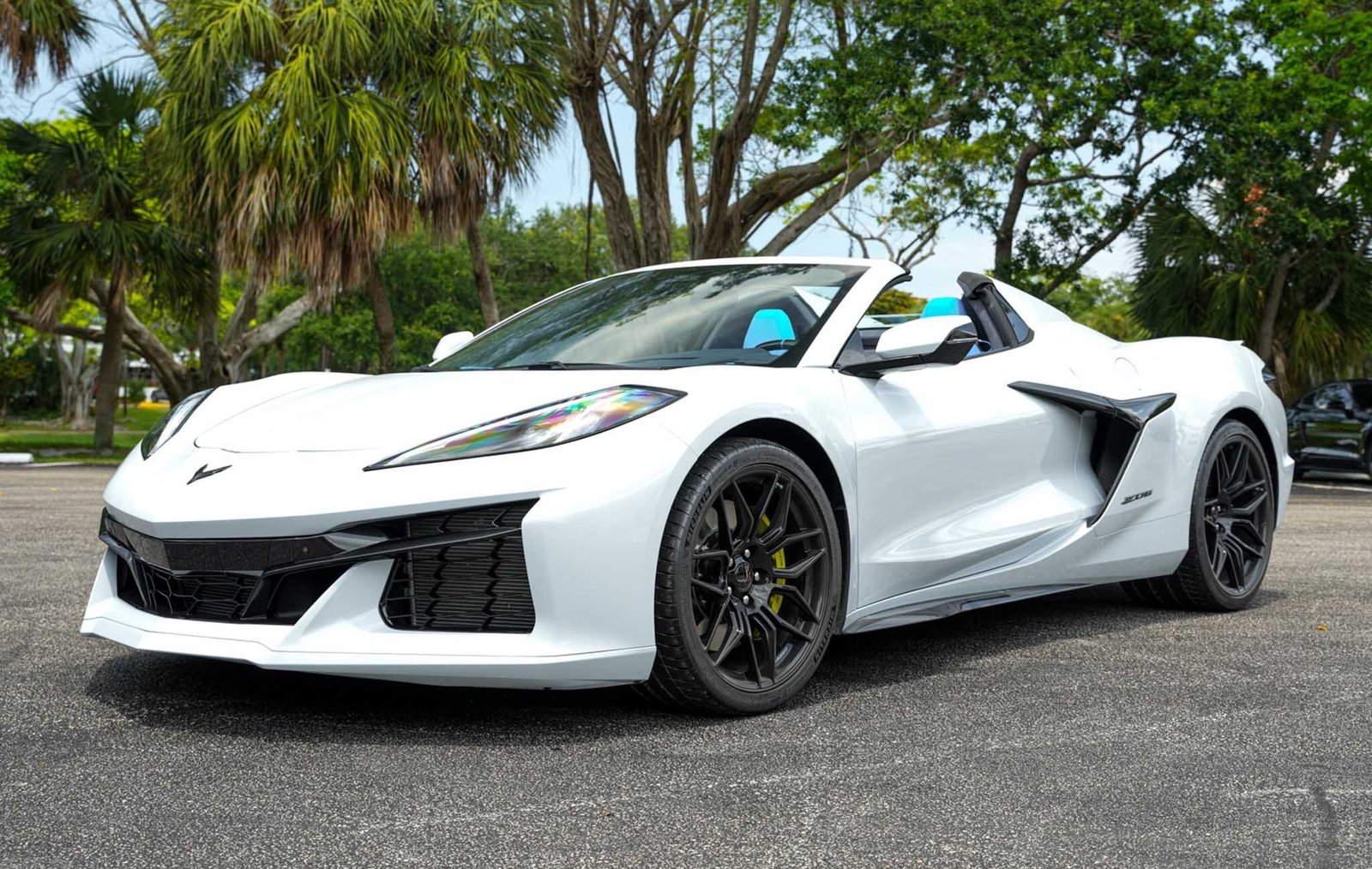 2024 Chevrolet Corvette Z06 Convertible 3LZ