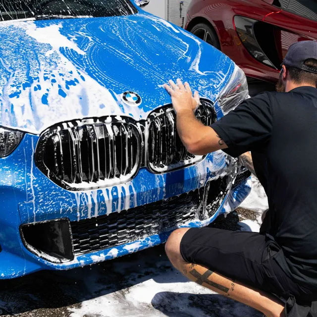 Professional detailing service at Sav-On Cars