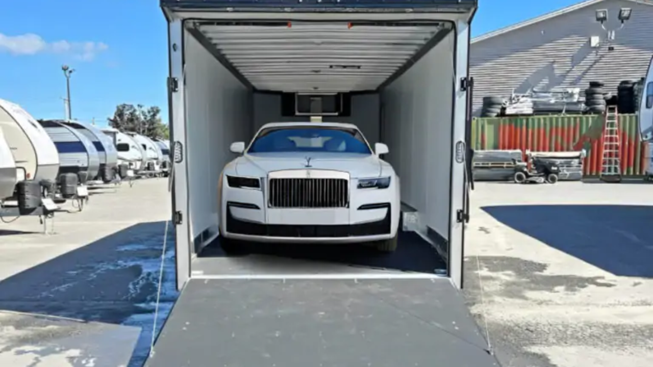 Vehicle shipping and delivery